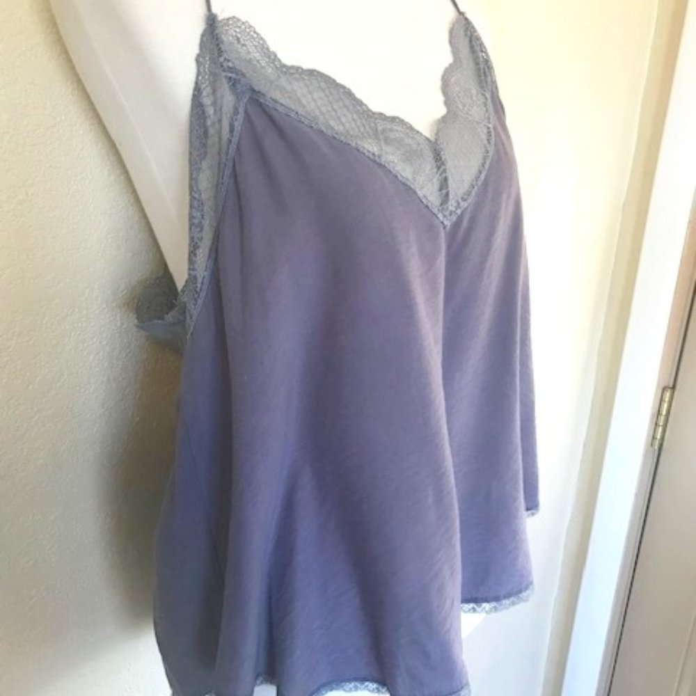 In Loom Silky Lace Trim Cami